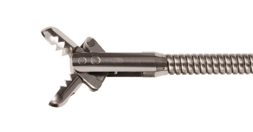 Щипцы биопсийные с зубчатыми браншами