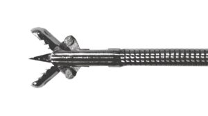 Щипцы биопсийные с зубчатыми браншами с иглой